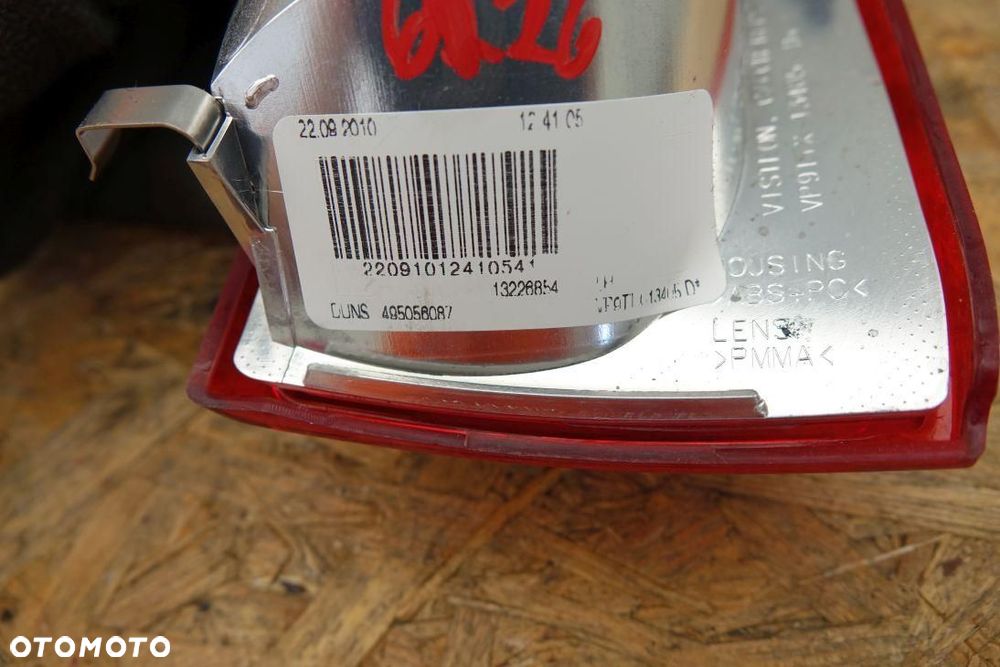 LAMPA LEWA TYLNA TYŁ OPEL INSIGNIA A KOMBI 13226854 - 5