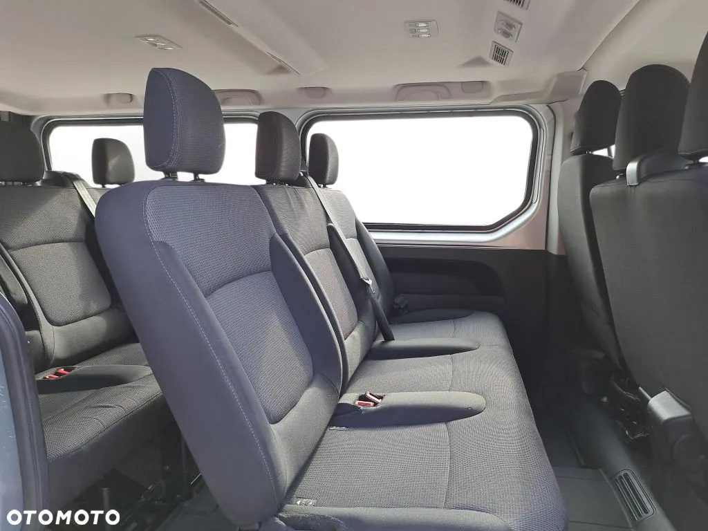 Renault TRAFIC 9-CIO MIEJSCOWY - 24