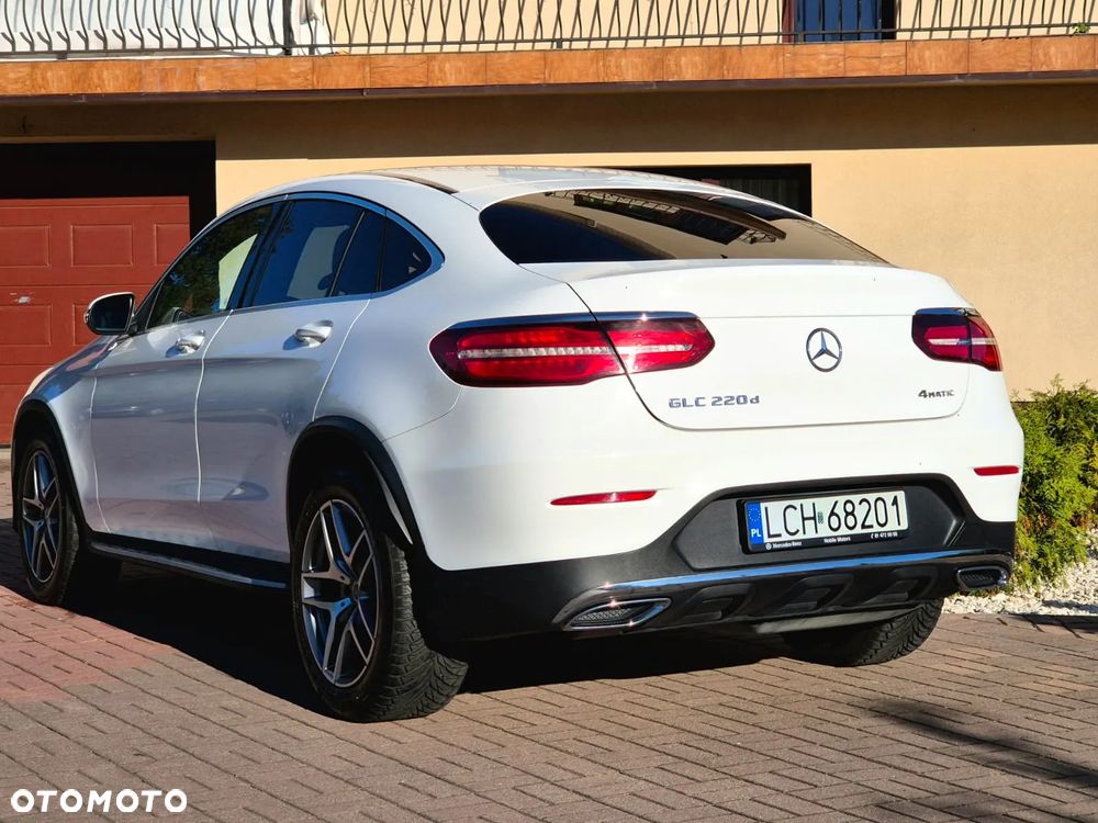 Mercedes-Benz GLC 220 d 4Matic 9G-TRONIC AMG Line - 9