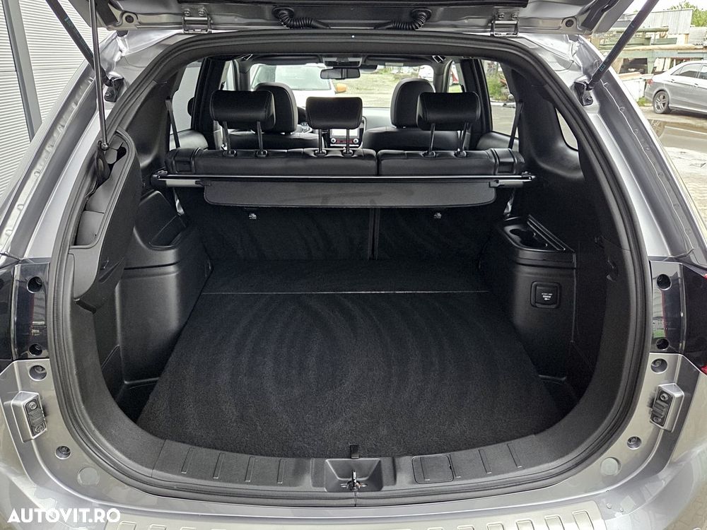 Mitsubishi Outlander - 31