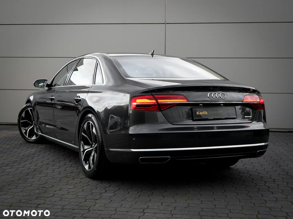 Audi A8 W12 6.3 FSI quattro tiptronic Lang - 2