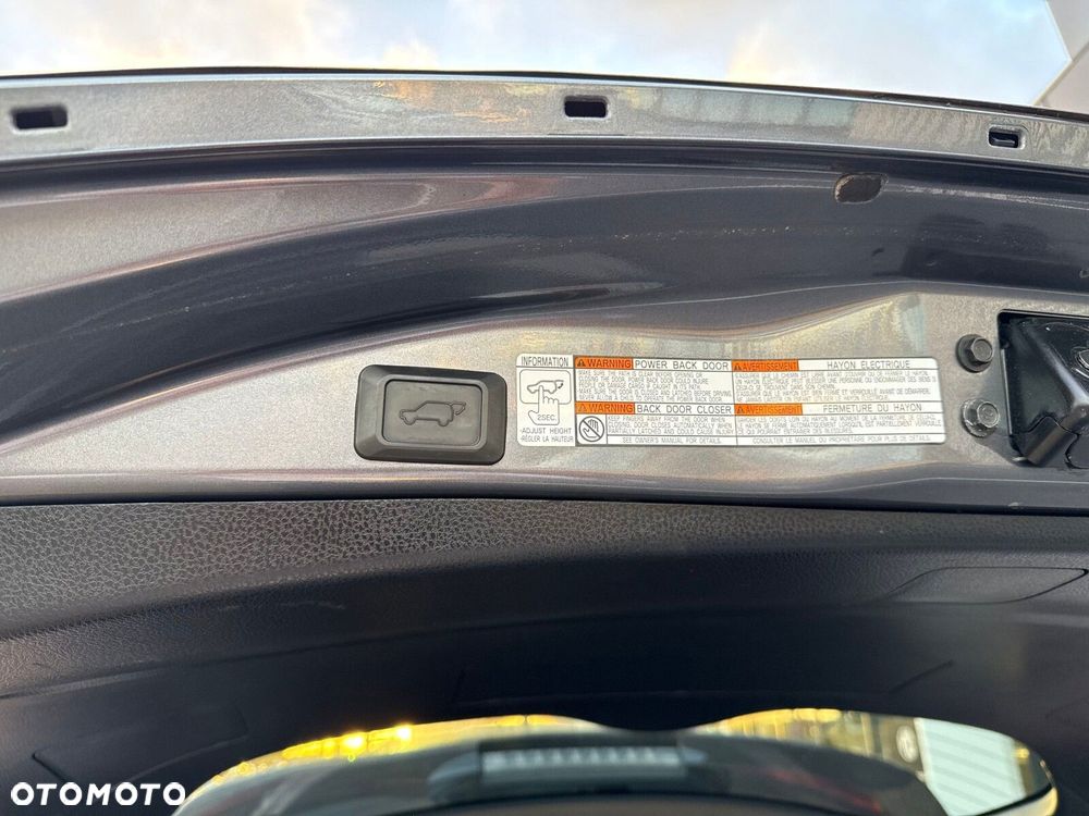 Toyota RAV4 2.0 D-4D Prestige 4x2 - 23