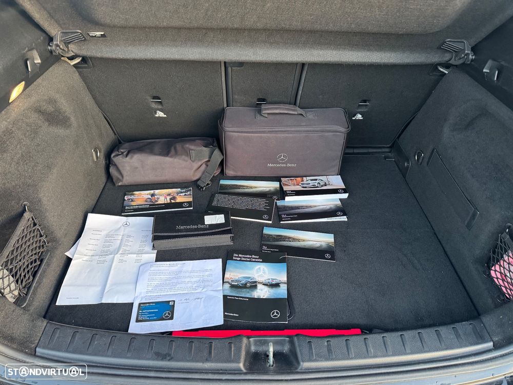 Mercedes-Benz GLA 250 e 8G-DCT - 19