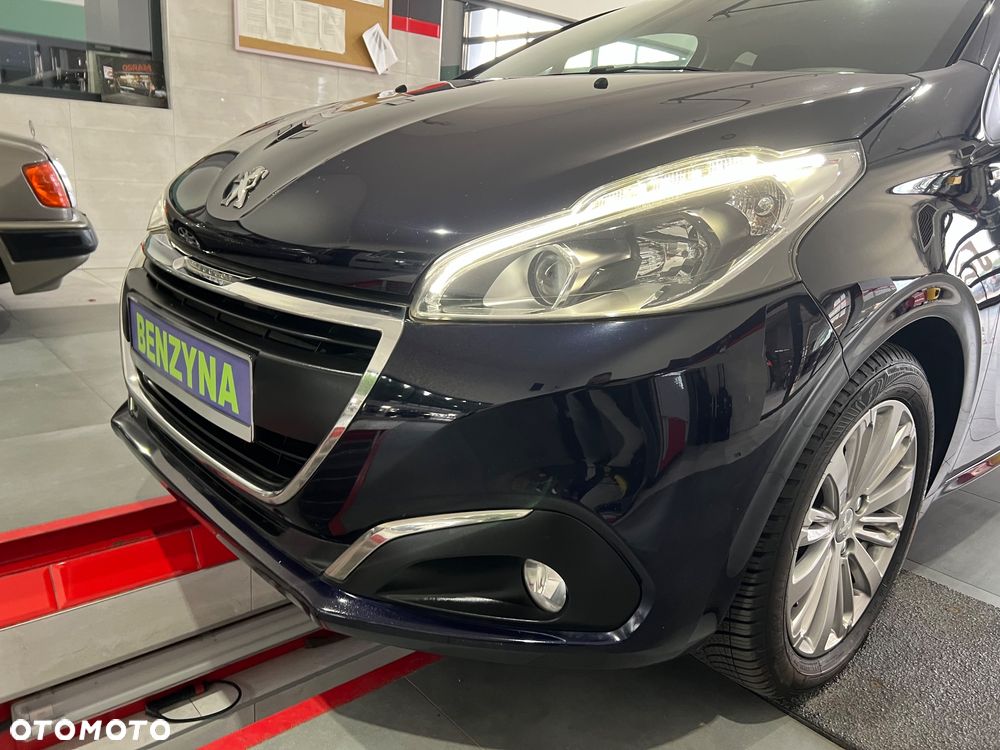Peugeot 208 - 3