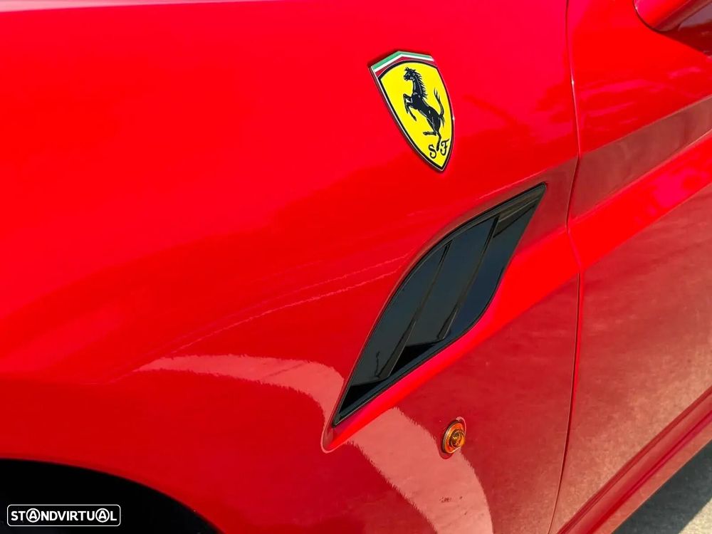 Ferrari California - 12