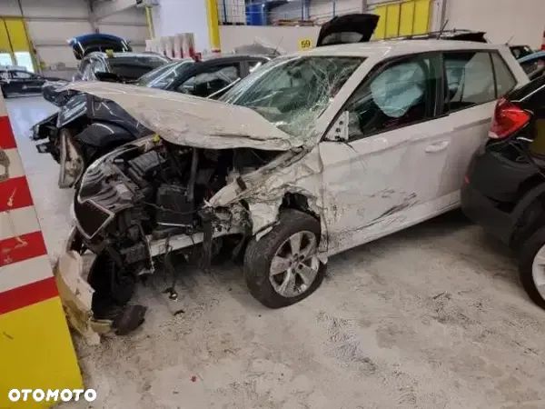 Skoda Fabia - 4