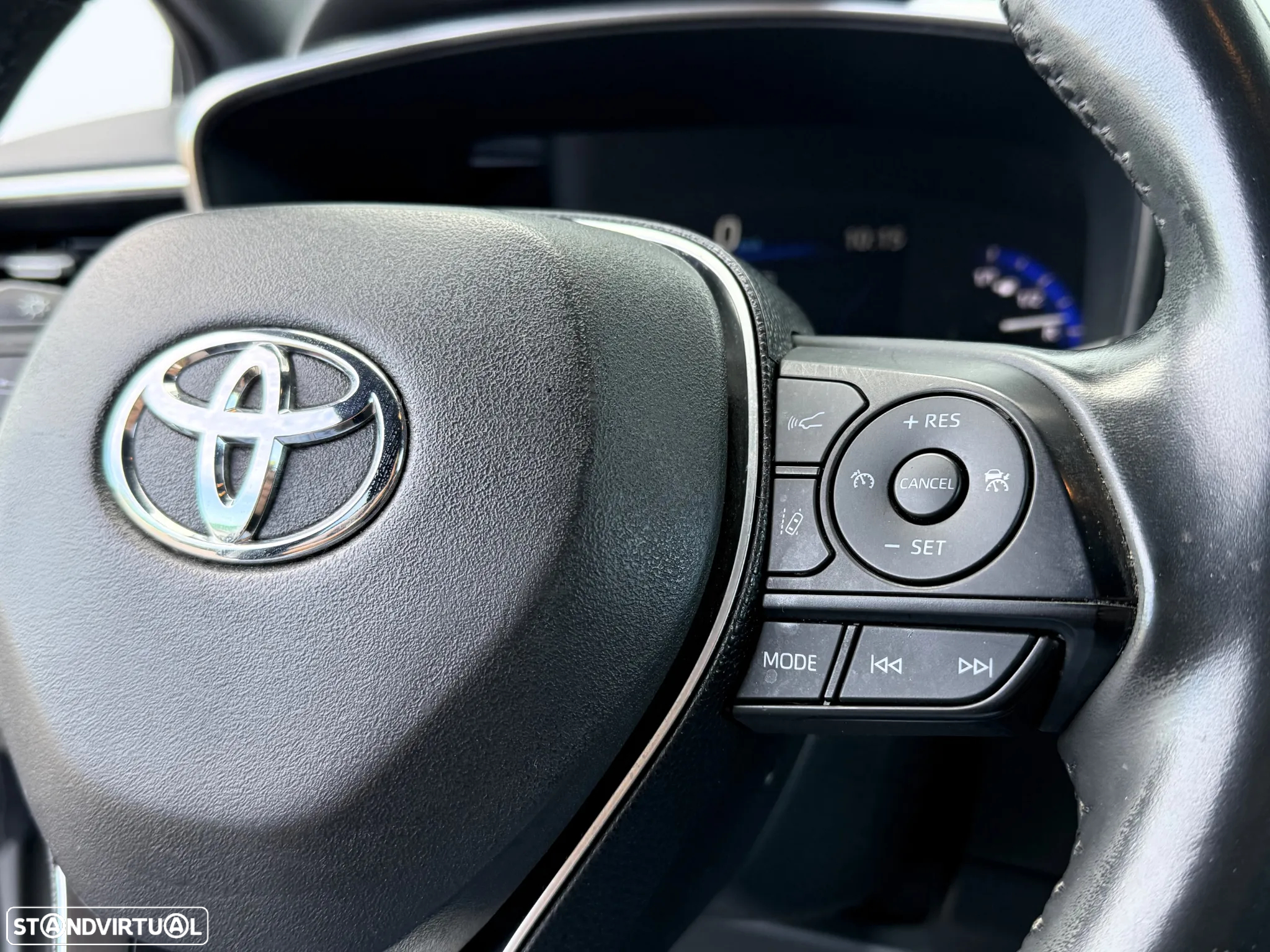 Toyota Corolla 1.8 Hybrid Comfort+P.Sport - 38
