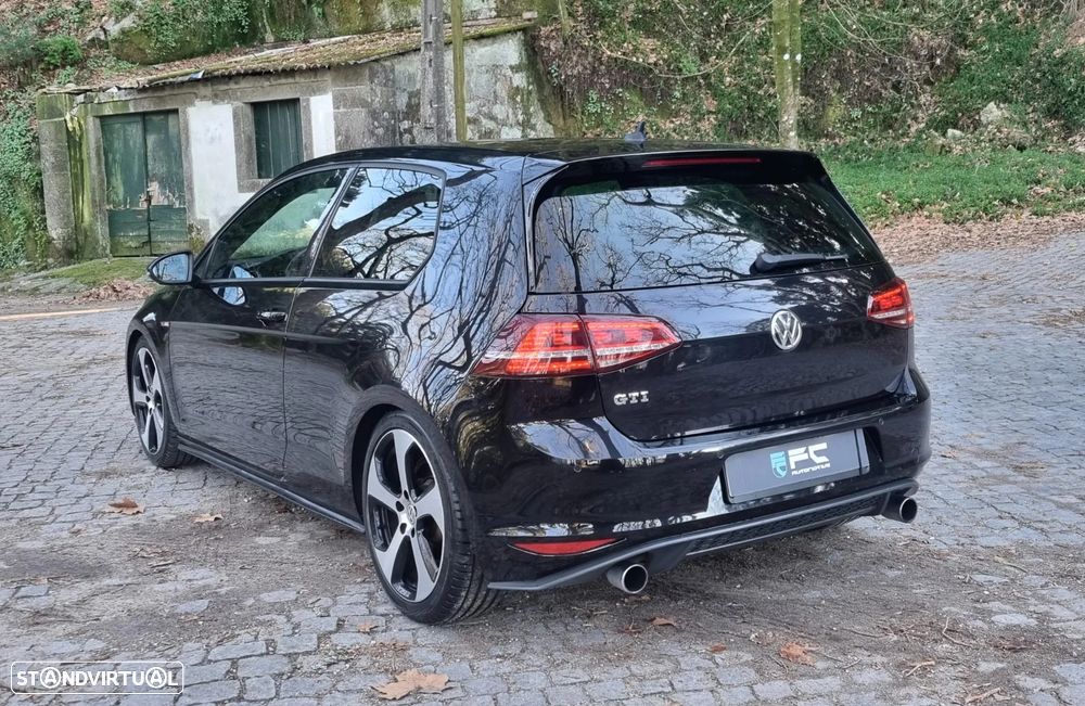 VW Golf 2.0 TSi GTi - 7
