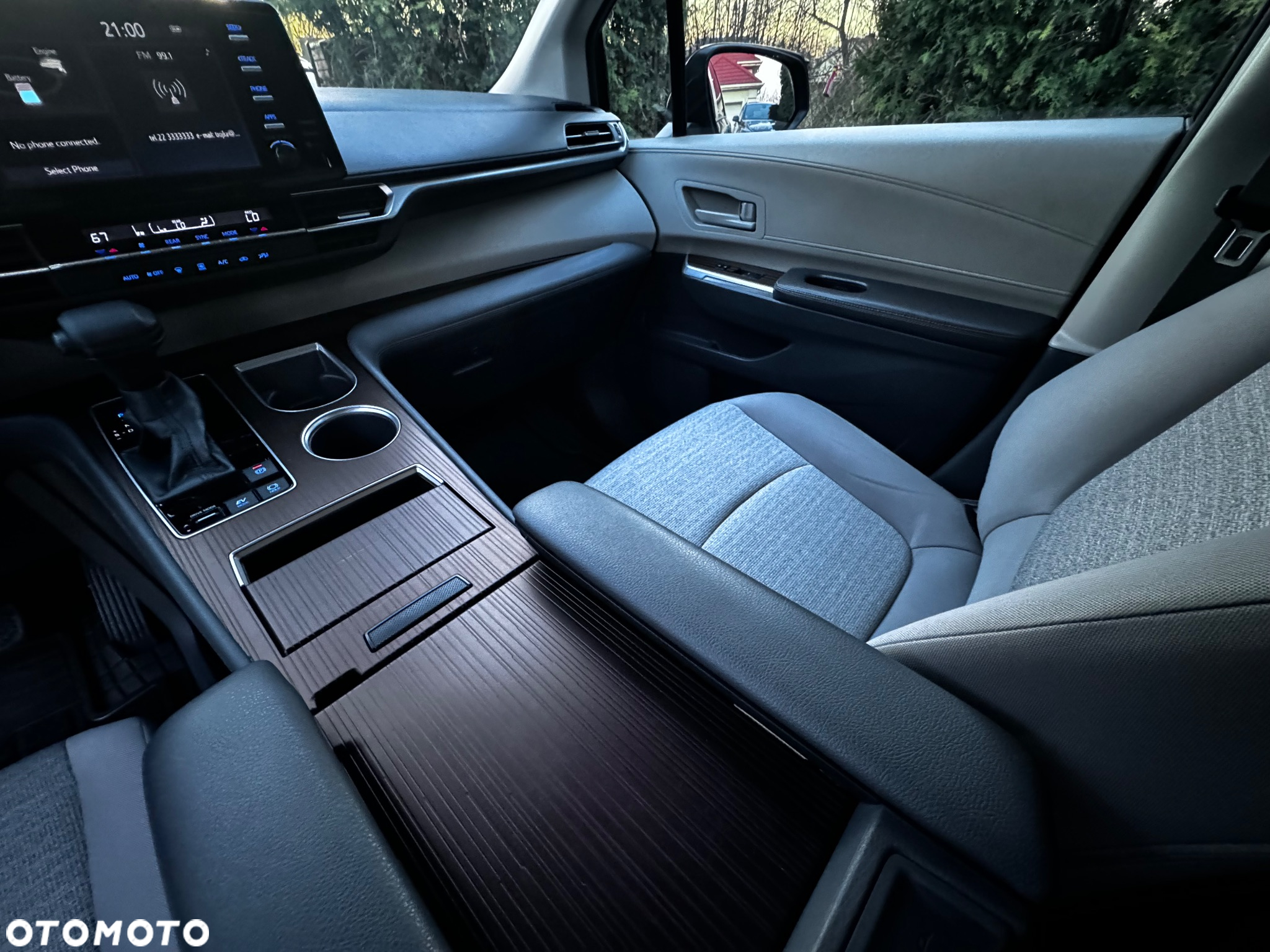 Toyota Sienna - 29