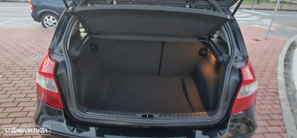 BMW 120 d Sport - 14