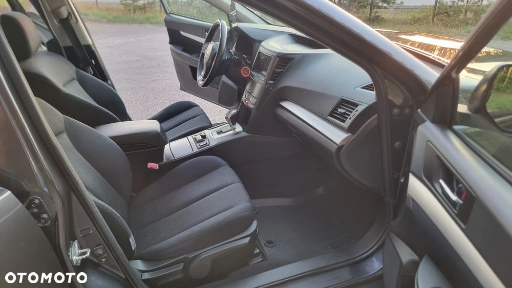 Subaru Outback 2.0 D Comfort AT - 11