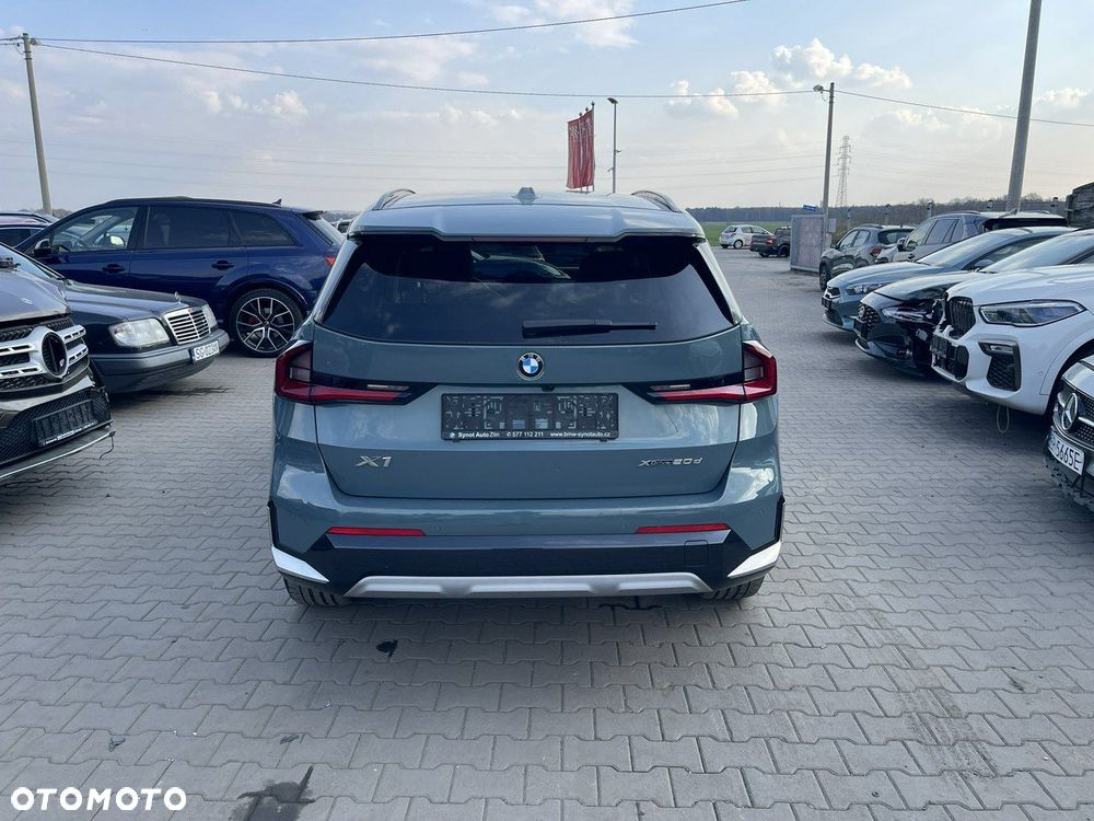 BMW X1 xDrive18d xLine - 5
