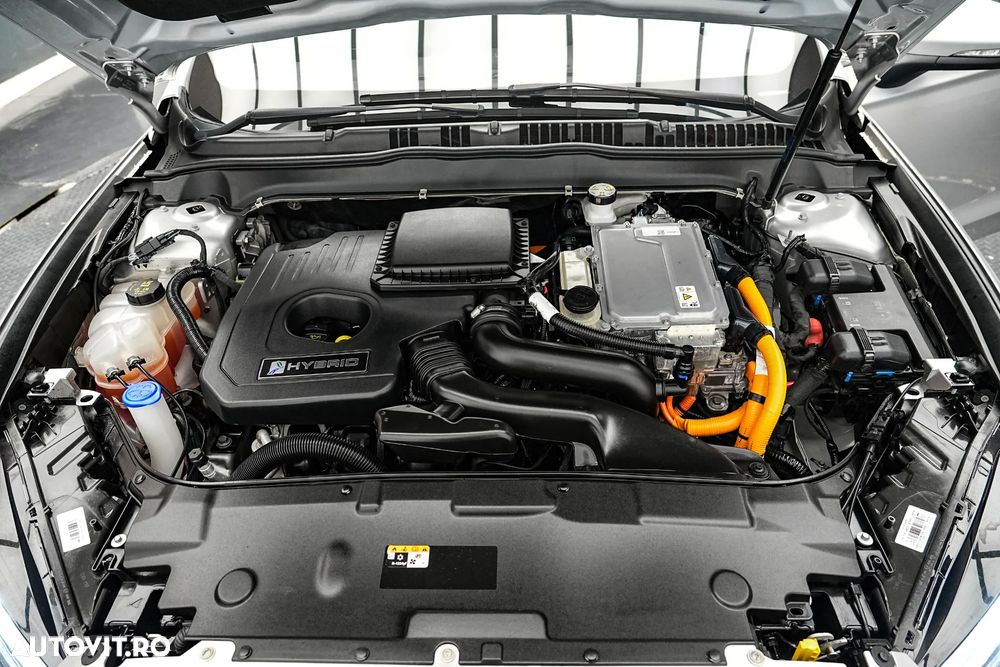 Ford Mondeo 2.0 HEV Titanium - 27