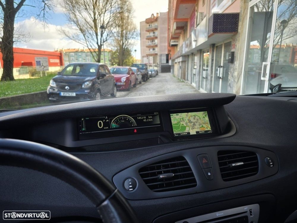 Renault Scénic 1.5 dCi Dynamique S EDC - 18