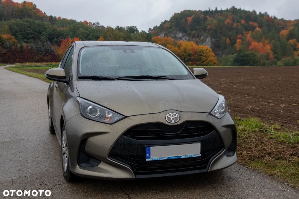 Toyota Yaris 1.5 Comfort - 1