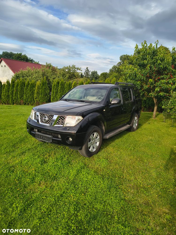 Nissan Pathfinder 2.5 DCi Elegance - 3
