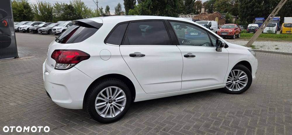 Citroën C4 PureTech e-THP 130 Exclusive - 17
