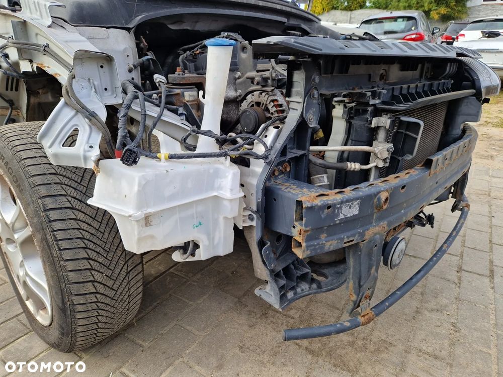 Hyundai i20 - 23