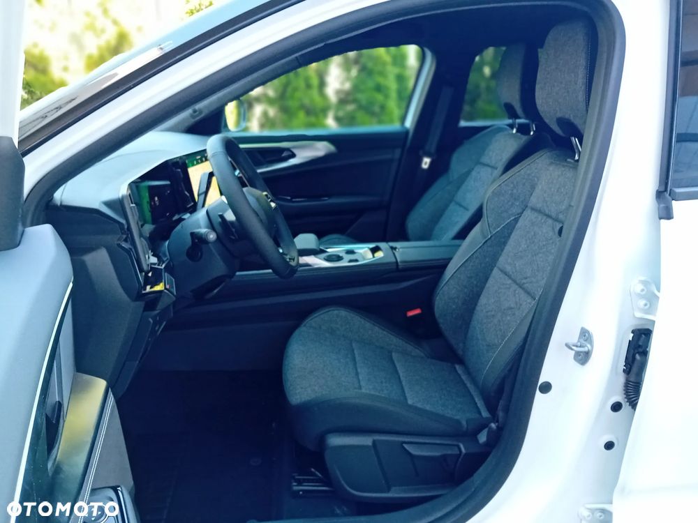 Renault Austral 1.3 TCe mHEV Techno - 13