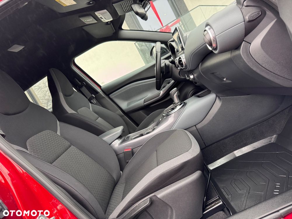 Nissan Juke 1.0 DIG-T N-Connecta DCT - 25