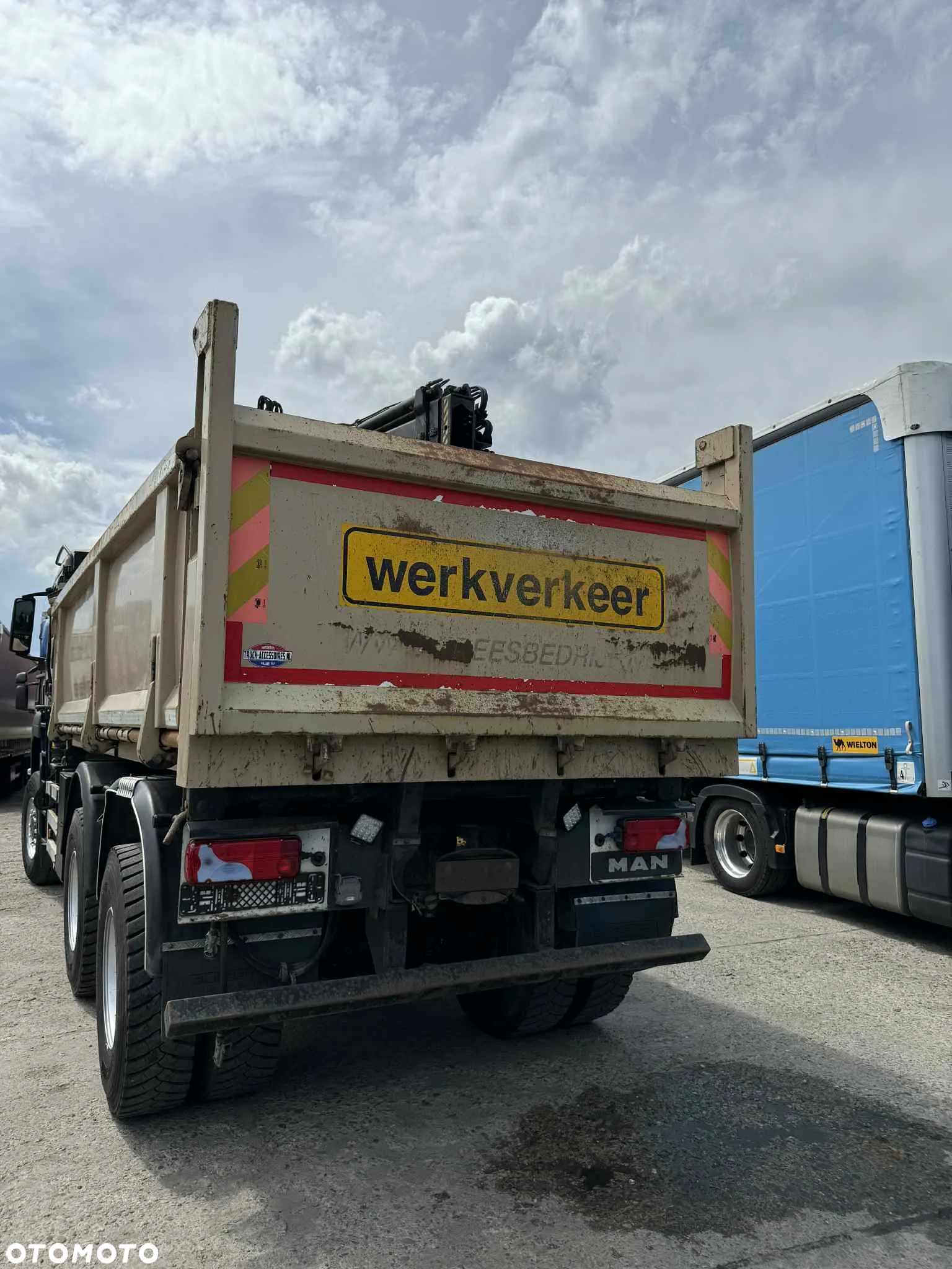 MAN TGS 33 6X6 - 9
