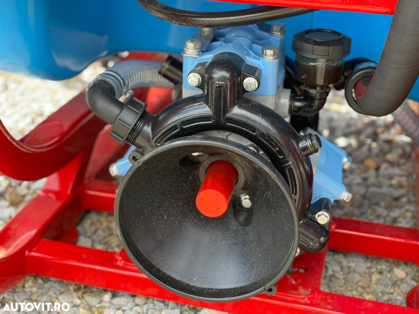 Terraking Instalatie de erbicidat purtat 600L-1200L 12/15/18M - 13