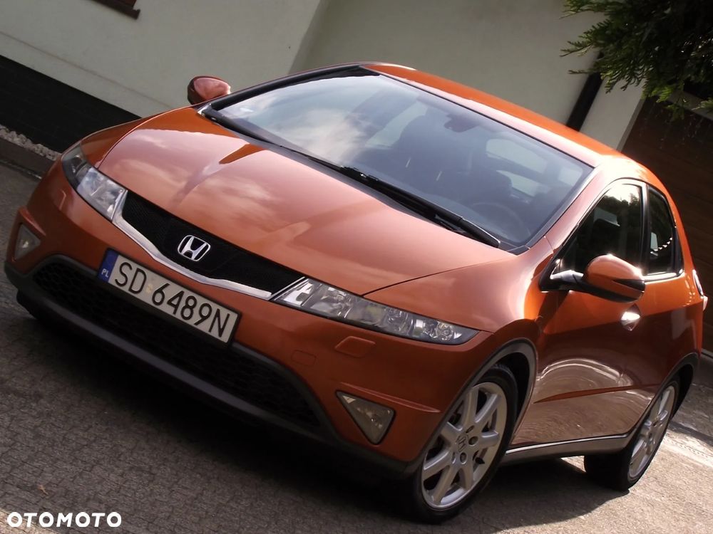 Honda Civic 1.8 Executive - 38