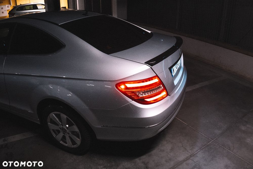 Mercedes-Benz Klasa C 180 BlueEFFICIENCY 7G-TRONIC - 3