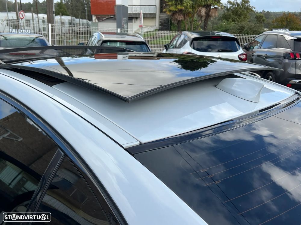 Jaguar XE 2.0 D R-Sport Aut. - 19