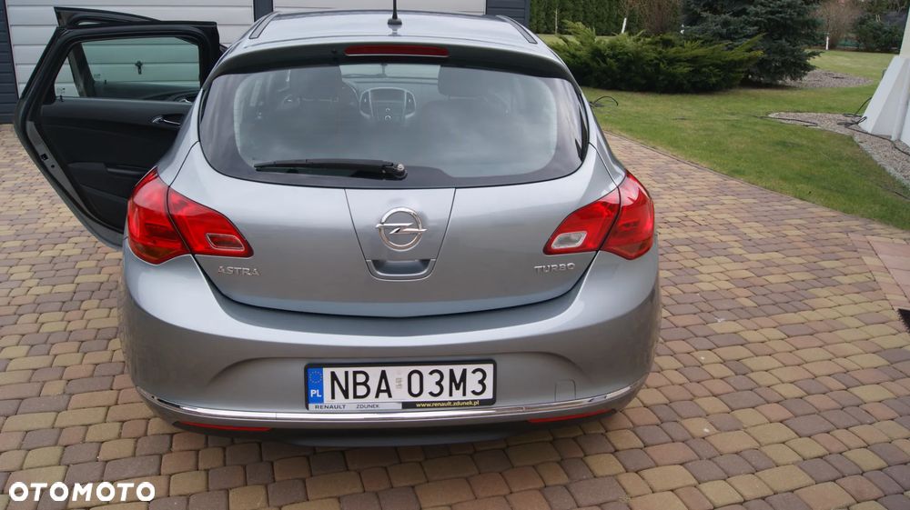 Opel Astra 1.4 T Cosmo - 6