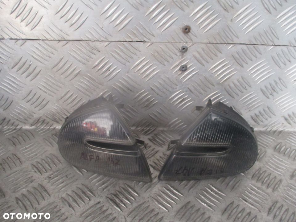 Kierunkowskaz przód Alfa Romeo 147 - 1
