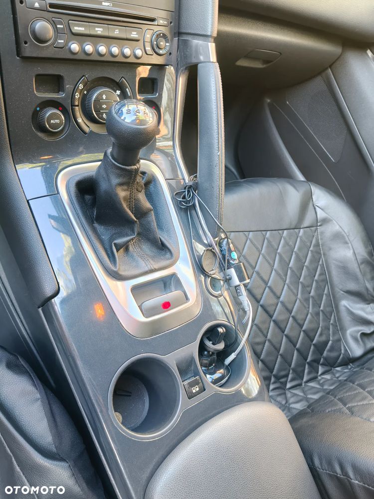 Peugeot 3008 - 11