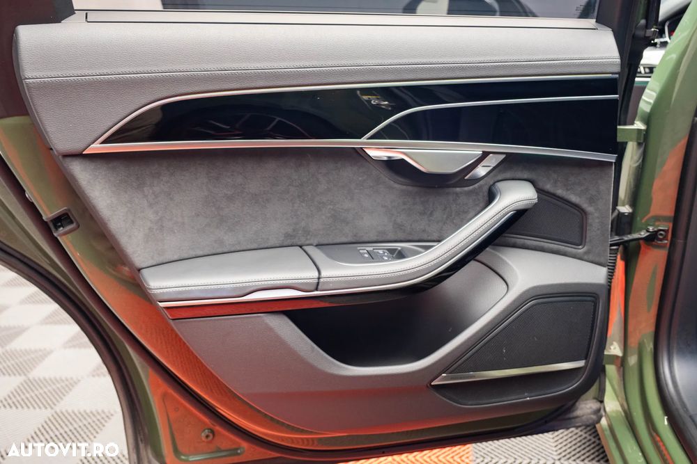 Audi A8 - 20