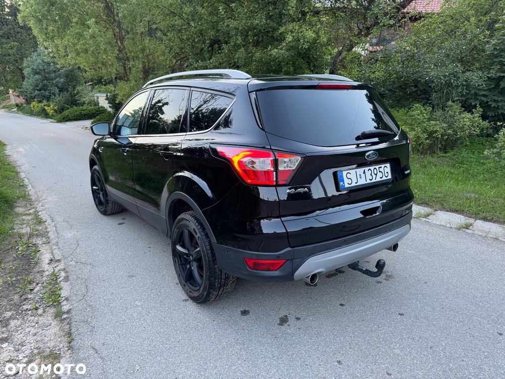 Ford Kuga 1.5 EcoBoost 2x4 Titanium - 14