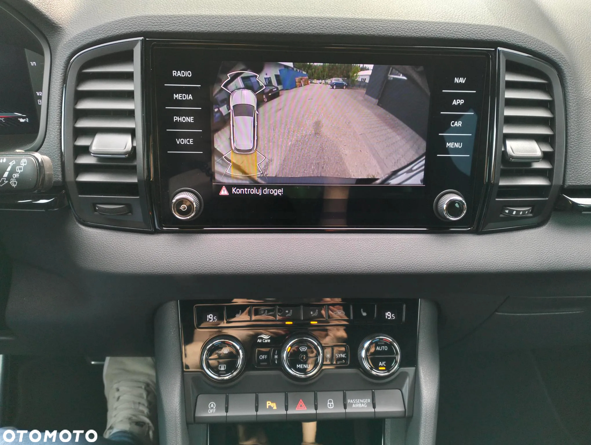 Skoda Karoq 2.0 TSI 4x4 Sportline DSG - 32