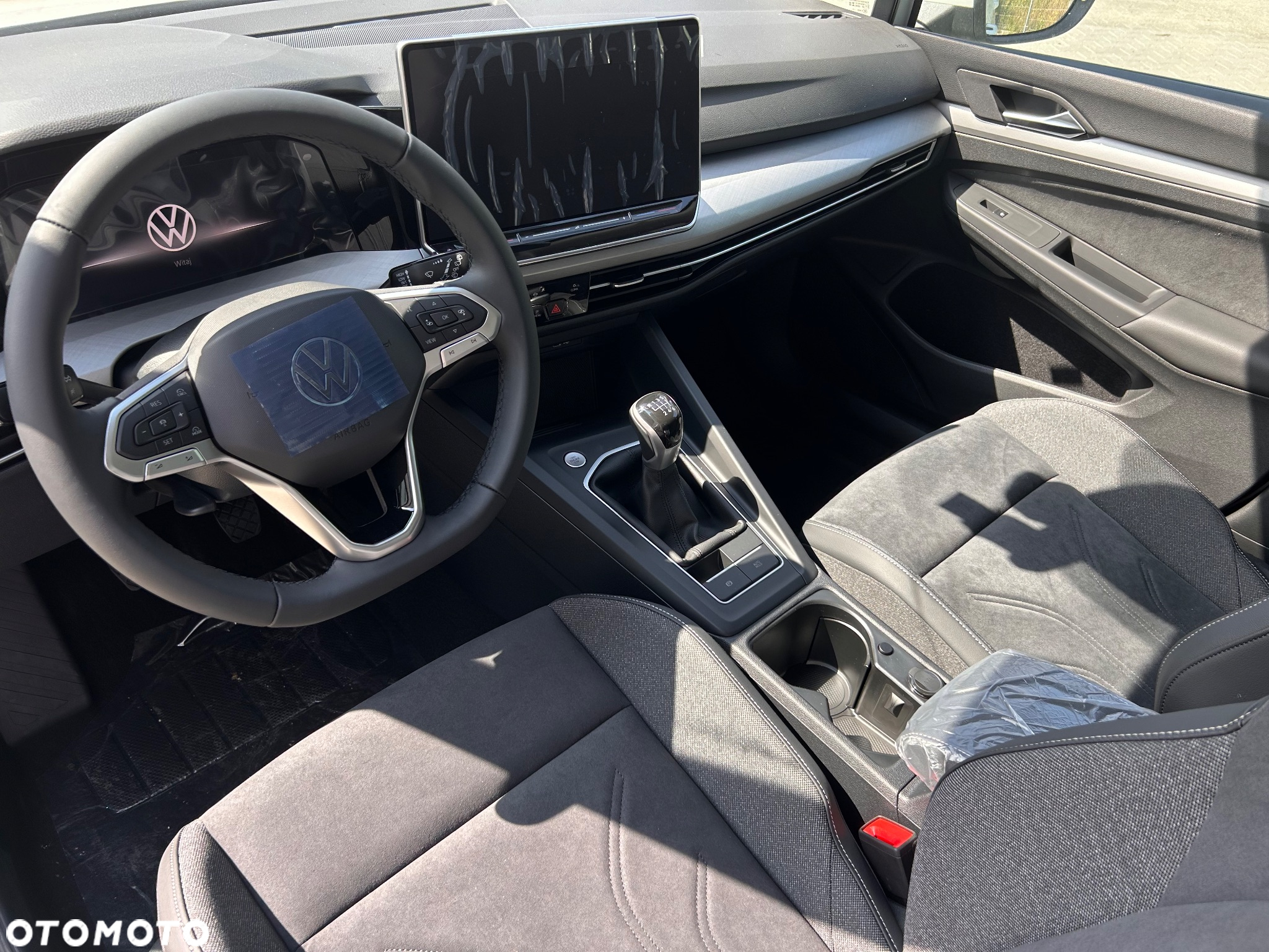 Volkswagen Golf VIII 1.5 TSI EVO Life - 4