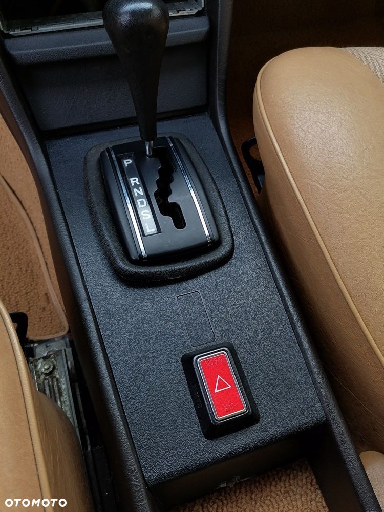 Mercedes-Benz W123 - 6