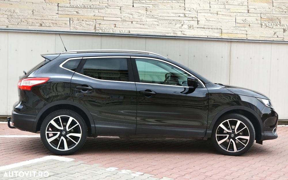 Nissan Qashqai 1.6 DCI Start/Stop 4X4-i Tekna - 25