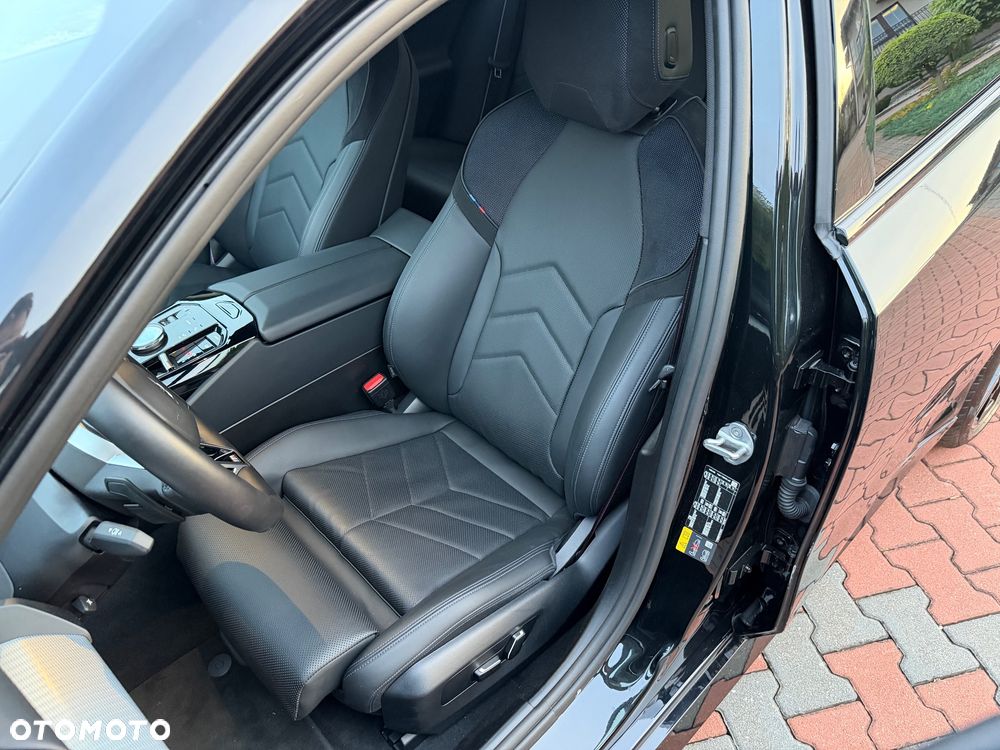 BMW Seria 5 530e M Sport sport - 28