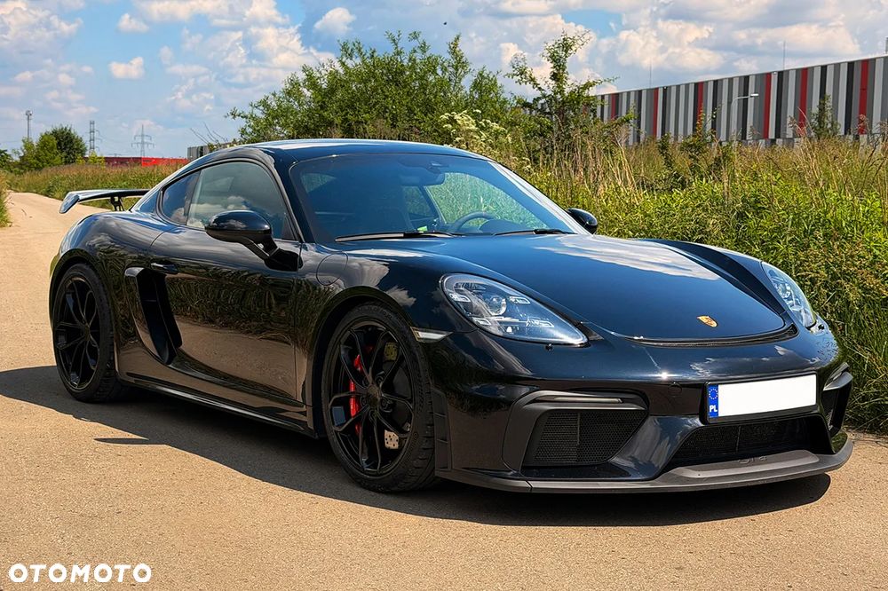 Porsche 718 Cayman GPF GT4 PDK - 1