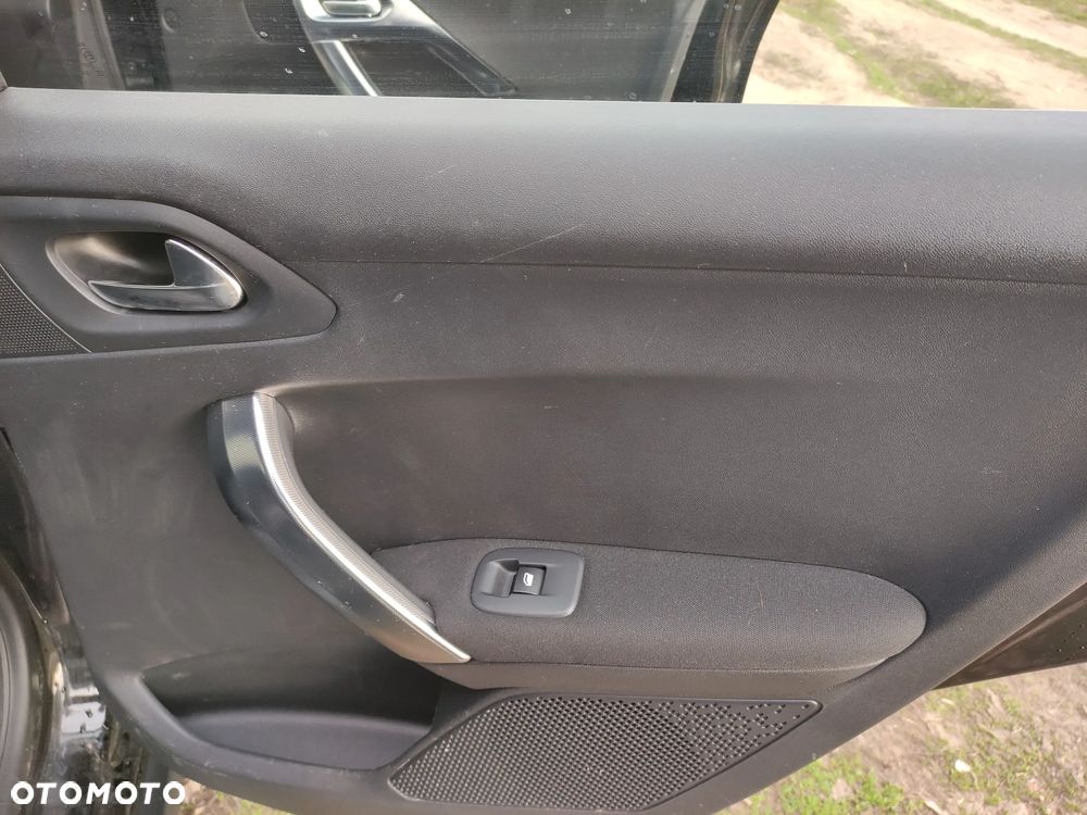 Peugeot 2008 BlueHDi FAP 120 STOP & START Allure - 3