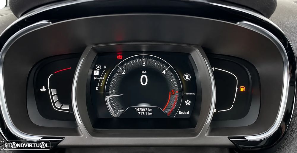 Renault Espace 1.6 dCi Initiale Paris EDC - 9