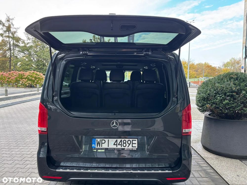 Mercedes-Benz Klasa V - 3
