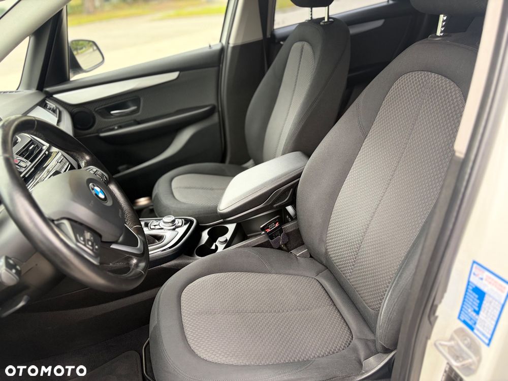 BMW Seria 2 218d Sport-Aut Advantage - 10