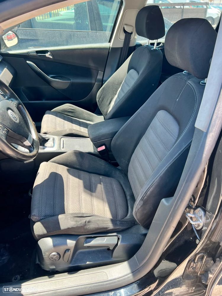VW Passat Variant 2.0 TDI Confortline - 4