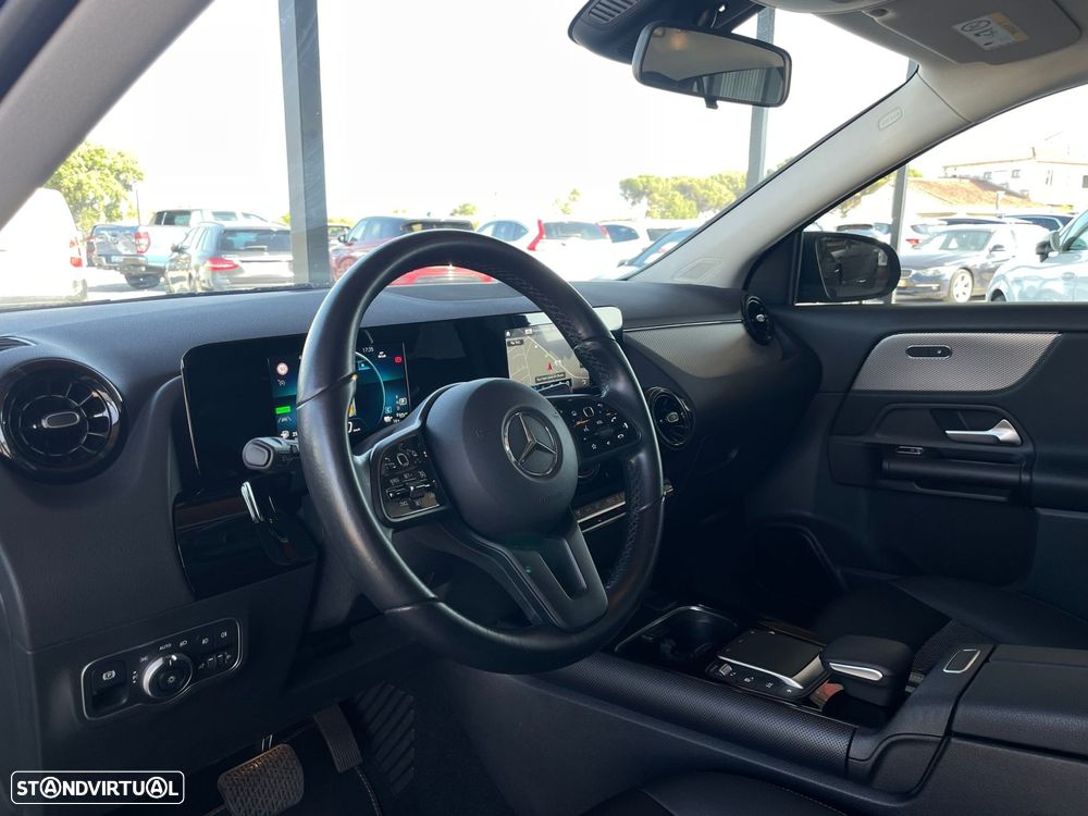 Mercedes-Benz GLA 250 e Progressive - 12