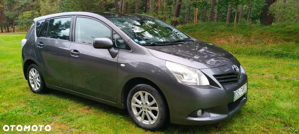 Toyota Verso 1.8 2010 7os - 1