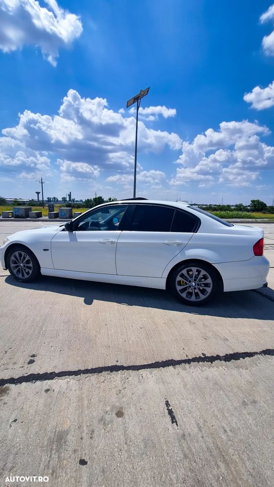 BMW Seria 3 320d - 3
