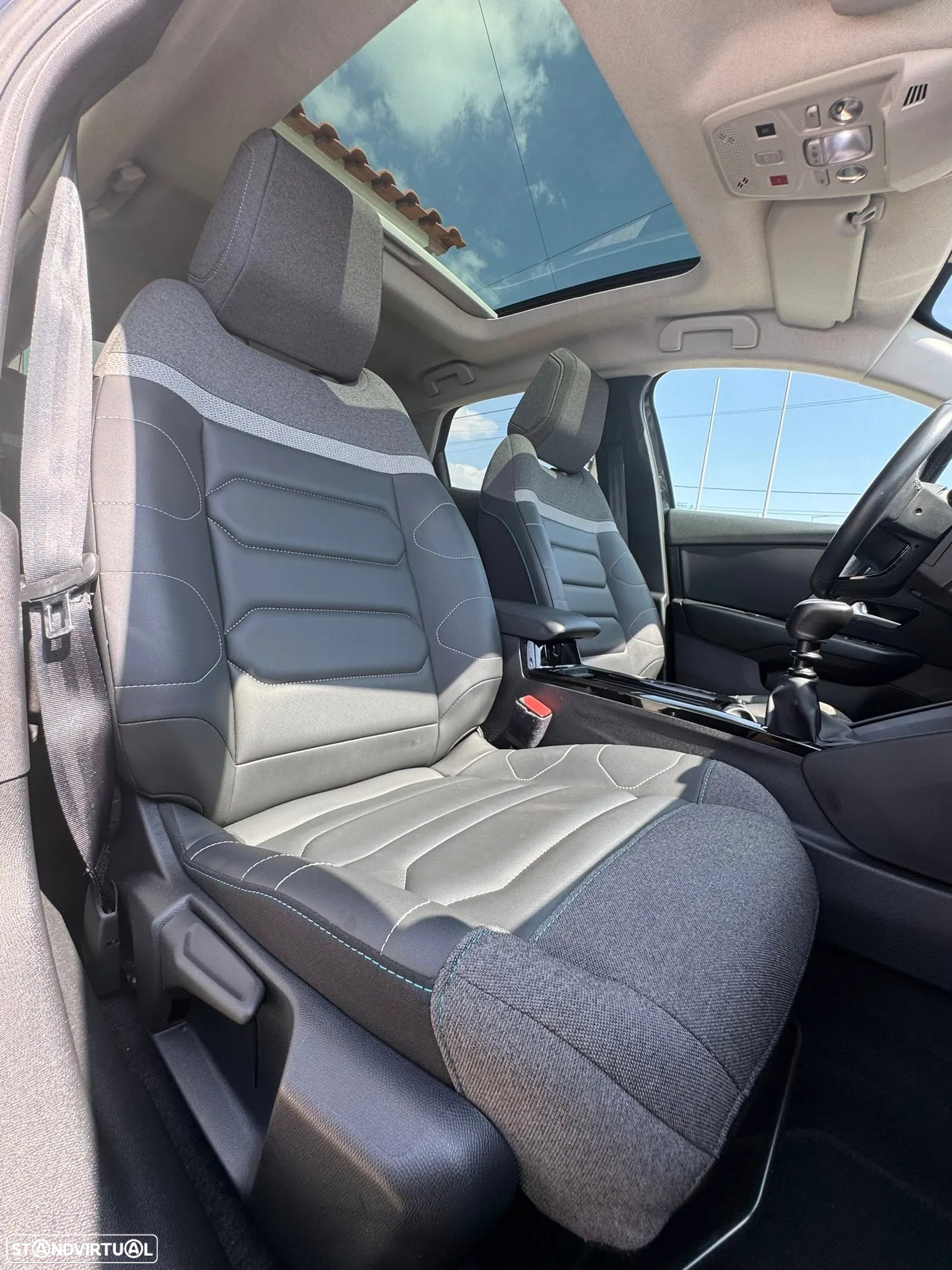Citroën C4 1.2 PureTech Shine - 8