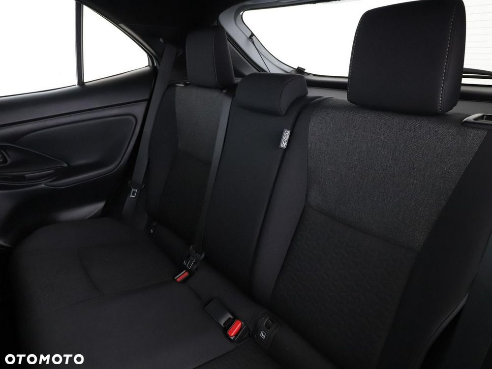 Toyota Yaris Cross Hybrid 1.5 Style - 18